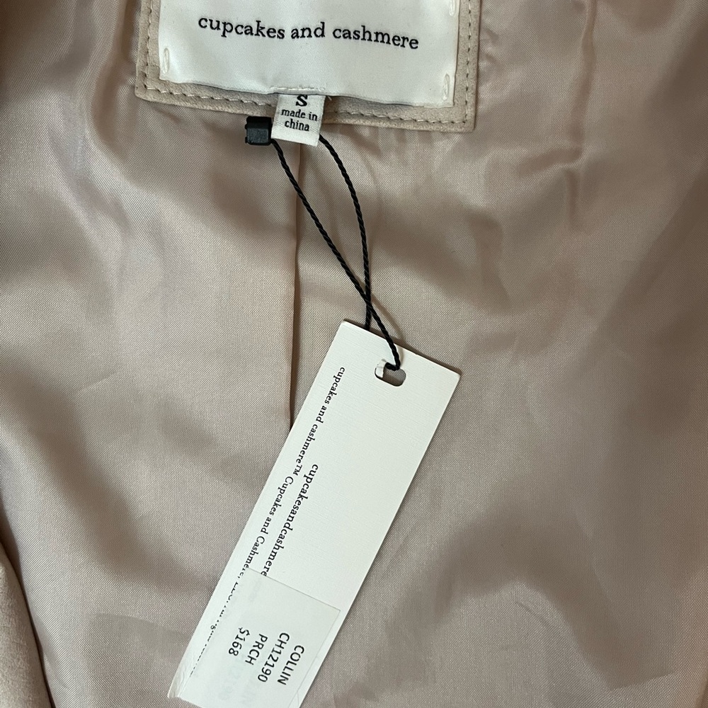 Jacket - Picture 5 of 5